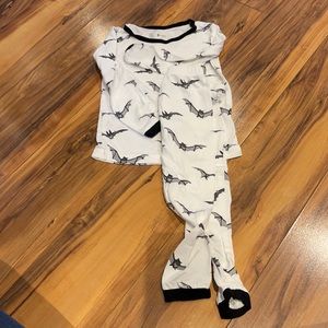 Kyte baby two-piece pajamas